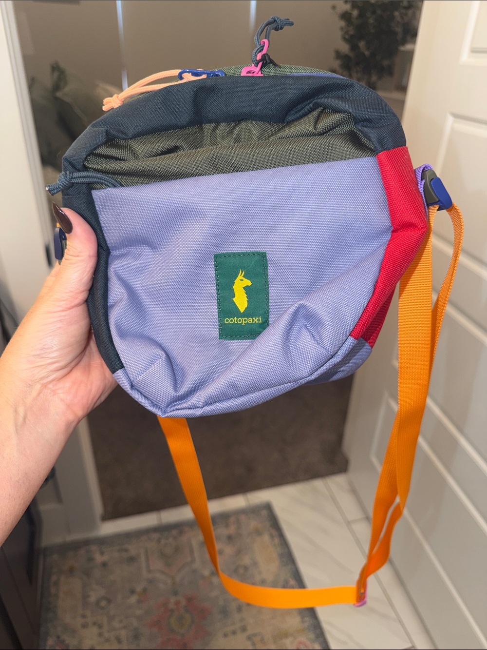Todo 3L cotopaxi Lavender Crossbody Belt Bag with Orange Strap and Red Accent